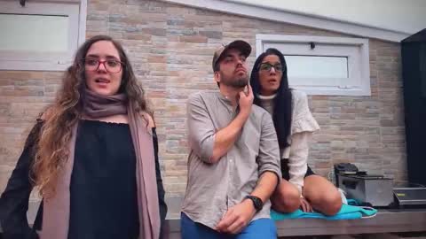 ANDREA STEPH  MIKE online show from November 14, 9:33 am