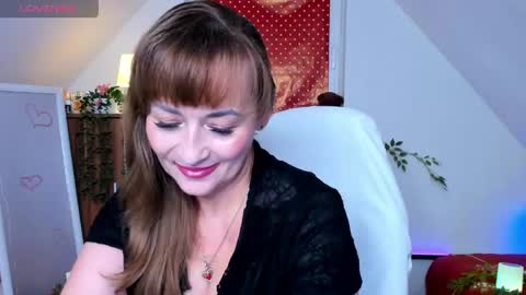 Milana - on air every day except Wednesday from 9 pm to 4 am European time online show from April 29, 7:51 pm