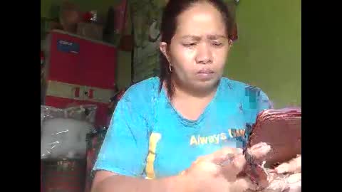 naughtymom26 online show from May 5, 6:52 am