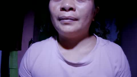 naughtymom_33 online show from June 5, 9:20 pm