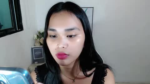 ELISE online show from April 29, 5:30 pm