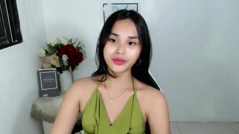 ELISE online show from April 26, 4:59 pm