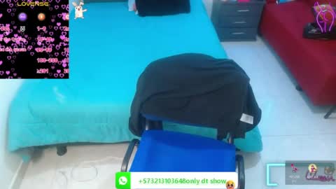 naughtyplayass online show from July 17, 9:39 pm