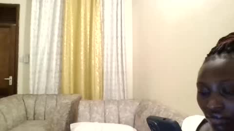 naughtyqueen12 online show from March 9, 5:17 pm