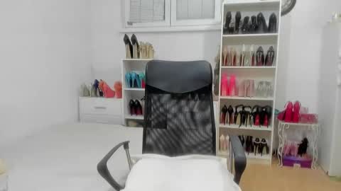 naughtysabine1 online show from February 10, 9:29 pm