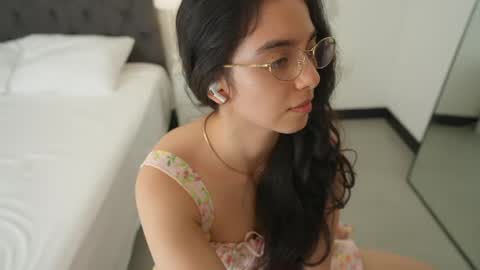 Naughty Samm online show from April 25, 3:20 pm