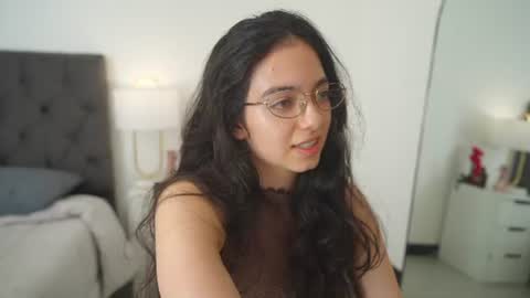 Naughty Samm online show from June 25, 3:50 pm