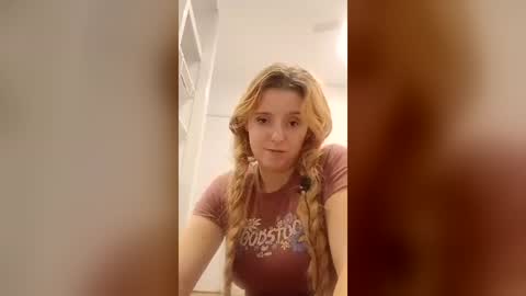 Naughty Jess online show from July 2, 10:20 am