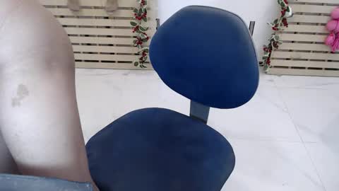 naughtywildvenice online show from February 1, 10:51 pm