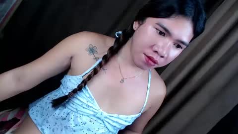 naughtywildvenice online show from April 30, 12:59 am