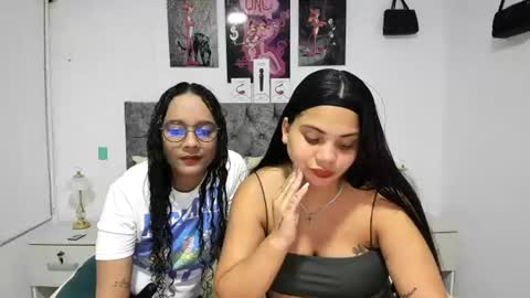 nay_and_aleja online show from July 2, 3:34 am