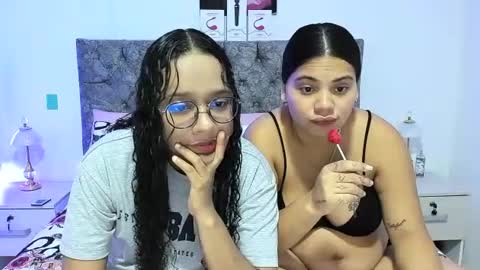 nay_and_aleja online show from June 30, 11:02 pm