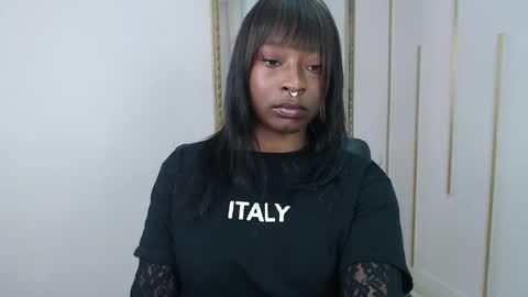 Nayaris 3 online show from April 23, 3:13 pm