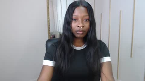 Nayaris 3 online show from June 19, 2:12 pm