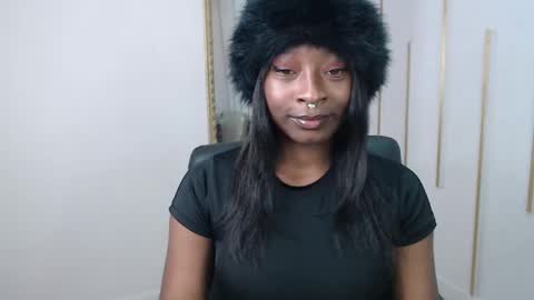 Nayaris 3 online show from April 26, 3:09 pm