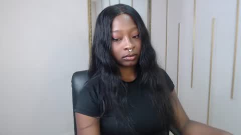 Nayaris 3 online show from June 16, 3:49 pm
