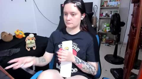 Geek Nicole    im Neeko UwU online show from June 25, 11:59 am