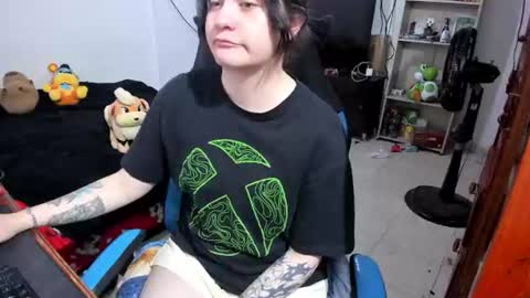 Geek Nicole    im Neeko UwU online show from July 2, 11:48 am
