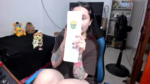 Geek Nicole    im Neeko UwU online show from July 15, 11:48 am