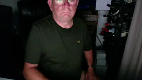 negnilret62 online show from July 27, 9:34 pm
