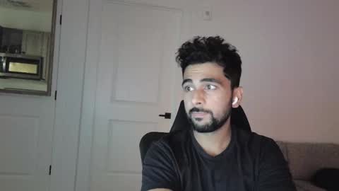 neil online show from September 22, 3:21 am