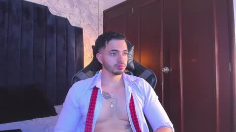 Ryan online show from January 10, 3:27 pm