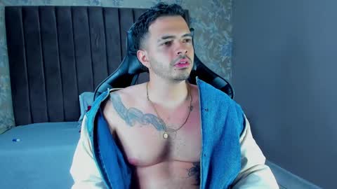 Ryan online show from February 19, 11:36 pm