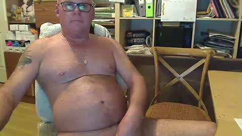 NECK online show from December 13, 4:05 pm