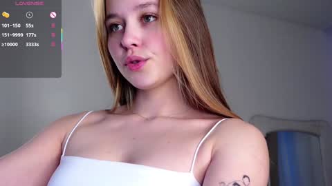 Lana online show from February 4, 1:56 am