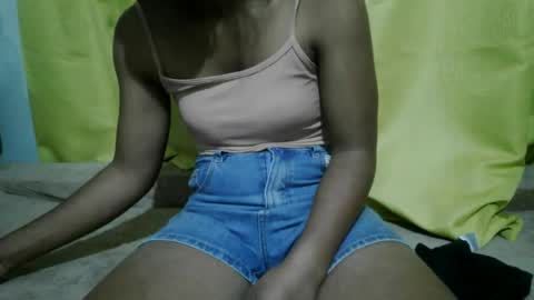 nelia_84 online show from August 2, 3:47 pm