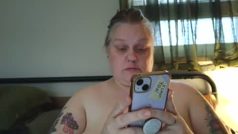 Nellie Atlas online show from July 10, 11:42 pm