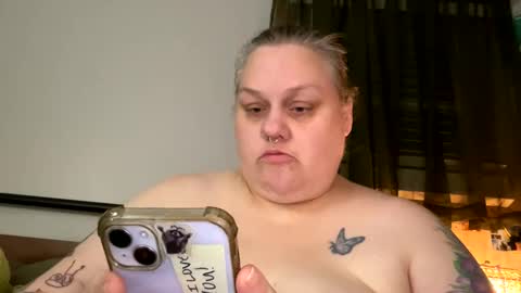 Nellie Atlas online show from November 12, 5:21 am