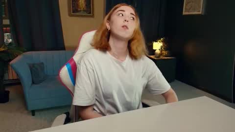 Nelli online show from November 19, 7:56 pm