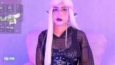 Snapshot of nemesis_castel chatting on September 17, 7:50 pm Nemesis online show from September 17, 7:50 pm