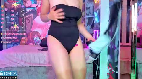 Salome Nena cupcake online show from July 28, 6:20 pm