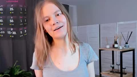 Leone online show from March 11, 7:55 am