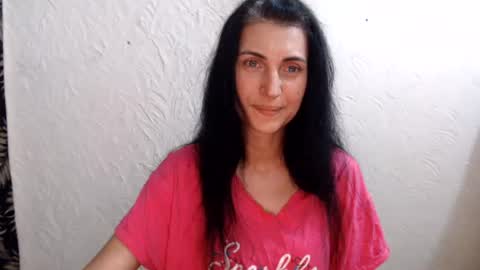 Nensy online show from July 9, 1:37 pm