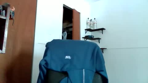 nephew_p online show from February 22, 9:39 pm