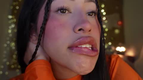 Helena    Every Friday new video for my fan club loves  online show from October 31, 5:46 pm