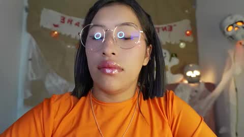 Helena    Every Friday new video for my fan club loves  online show from October 27, 6:19 pm