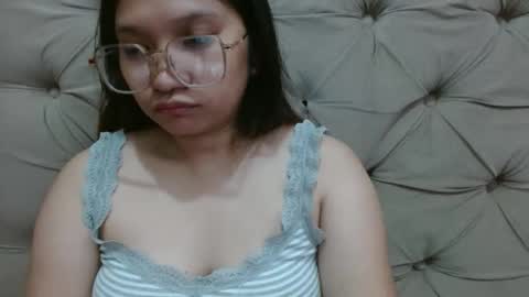 nerdypinaypie online show from March 10, 2:27 am
