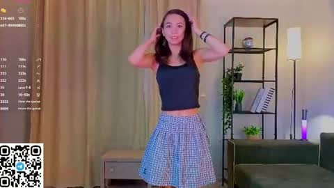 Emily online show from July 22, 5:15 pm