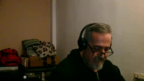 neron401 online show from December 15, 3:13 am