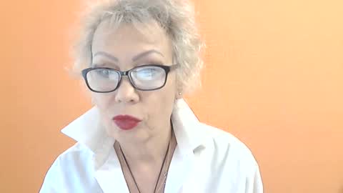 Snapshot of nessyjenixs chatting on October 17, 7:56 am NessyJenixs online show from October 17, 7:56 am
