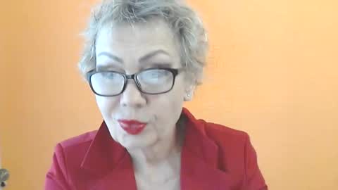 NessyJenixs online show from January 17, 9:19 am