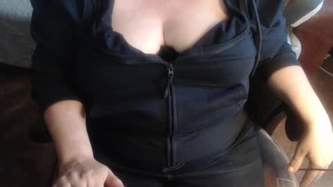 Lilly  online show from October 13, 1:35 pm