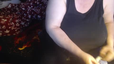 Lilly  online show from June 14, 2:35 am