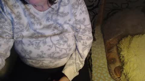 Lilly  online show from April 27, 3:04 am