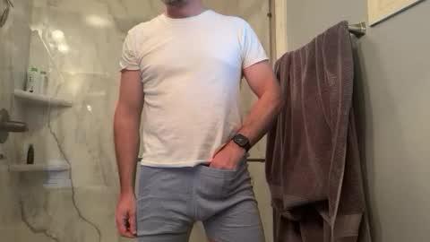 newguy_097 online show from February 21, 12:24 am