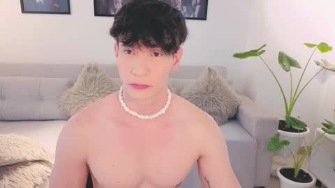   online show from September 8, 6:51 pm